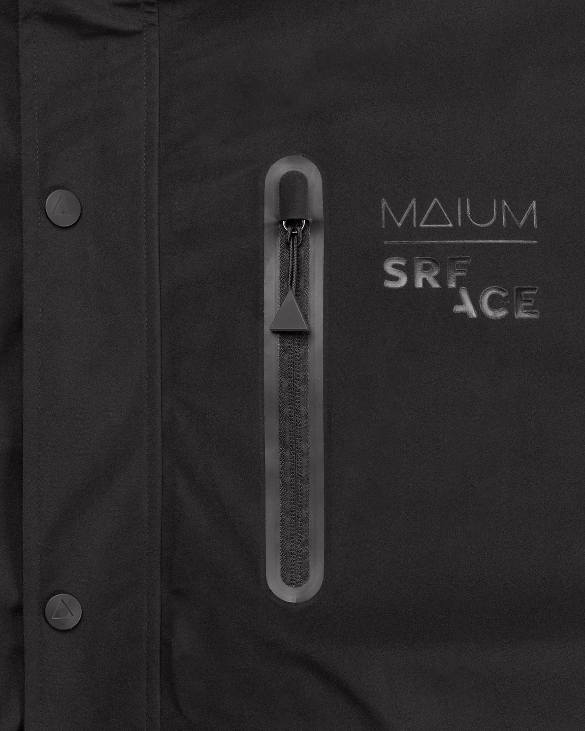 (33) MAIUM X SRFACE PONCHO - Image 8