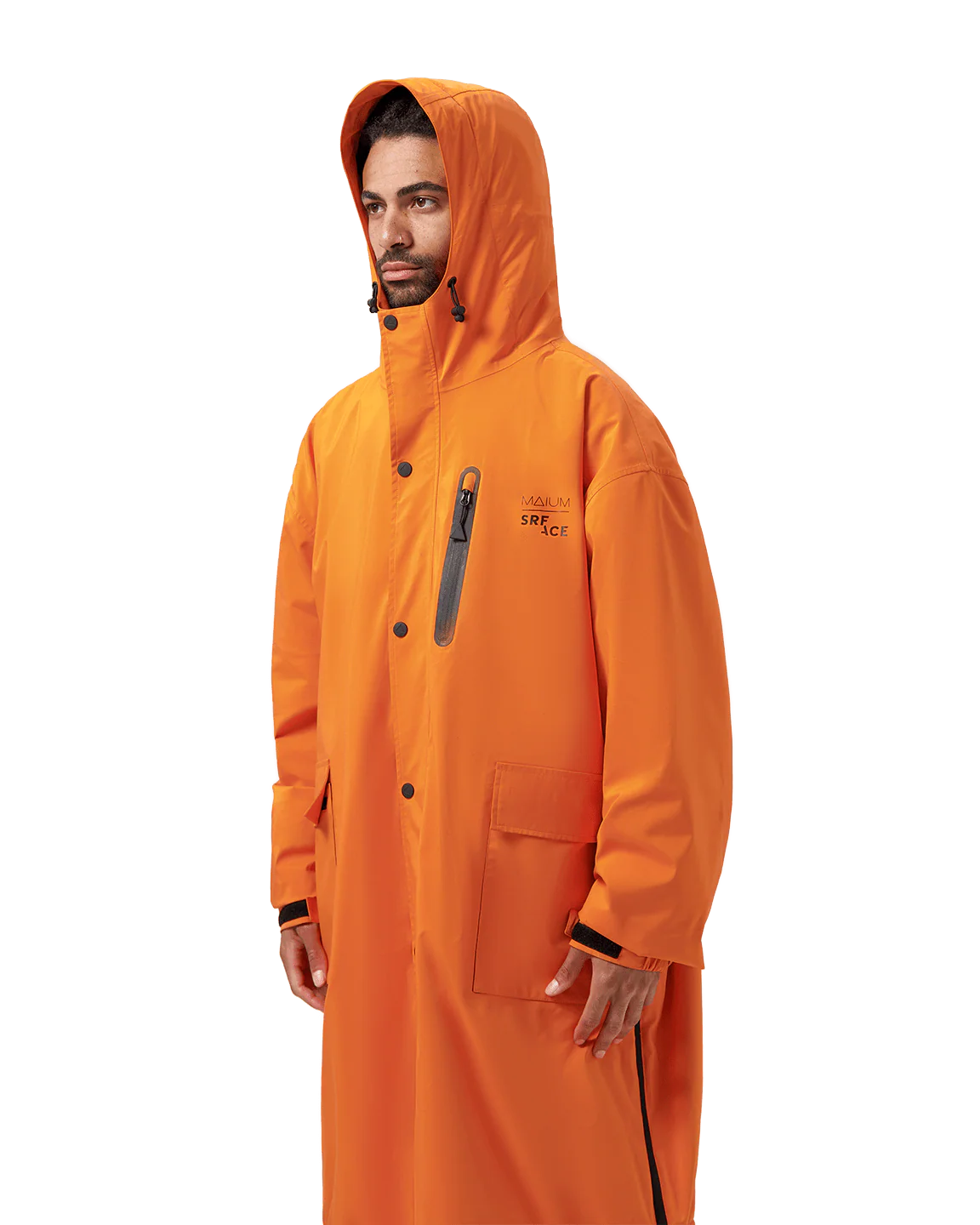 (33) MAIUM X SRFACE PONCHO - Image 15