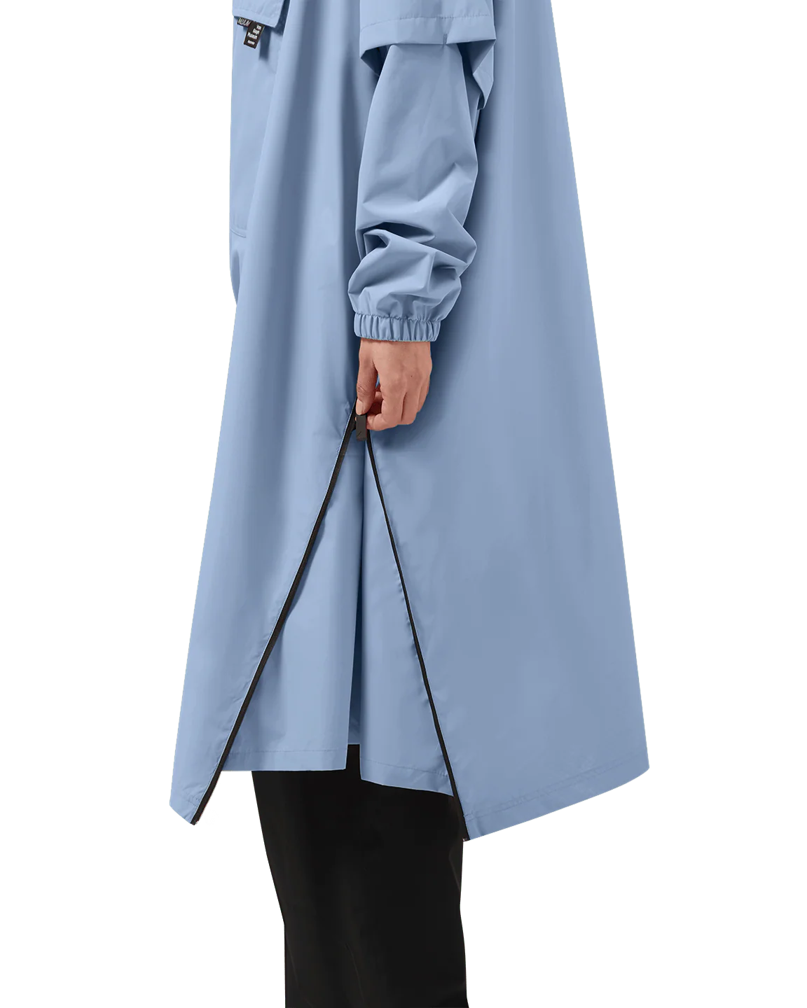 (08) Poncho - Image 50