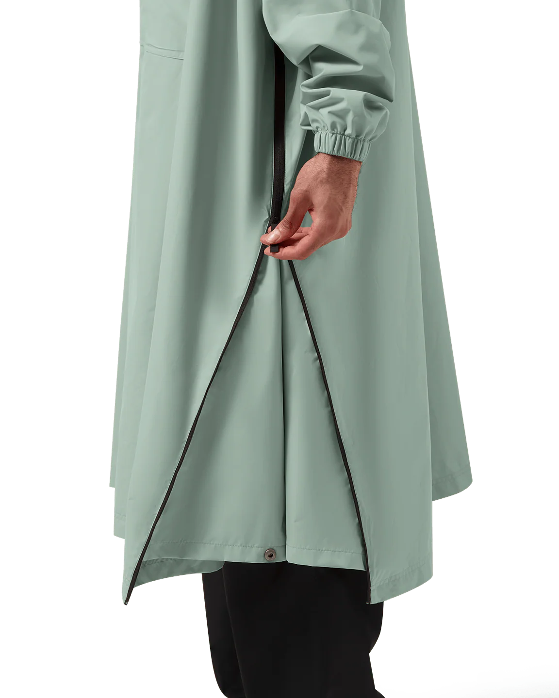 (08) Poncho - Image 52